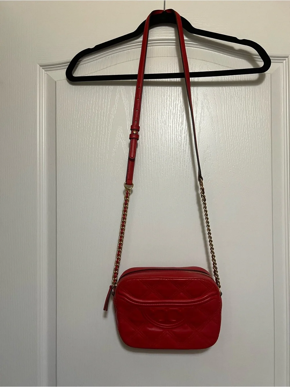 Tory Burch Red Quilted leather Shoulder Bag with braided leather/Gold Chai Strap